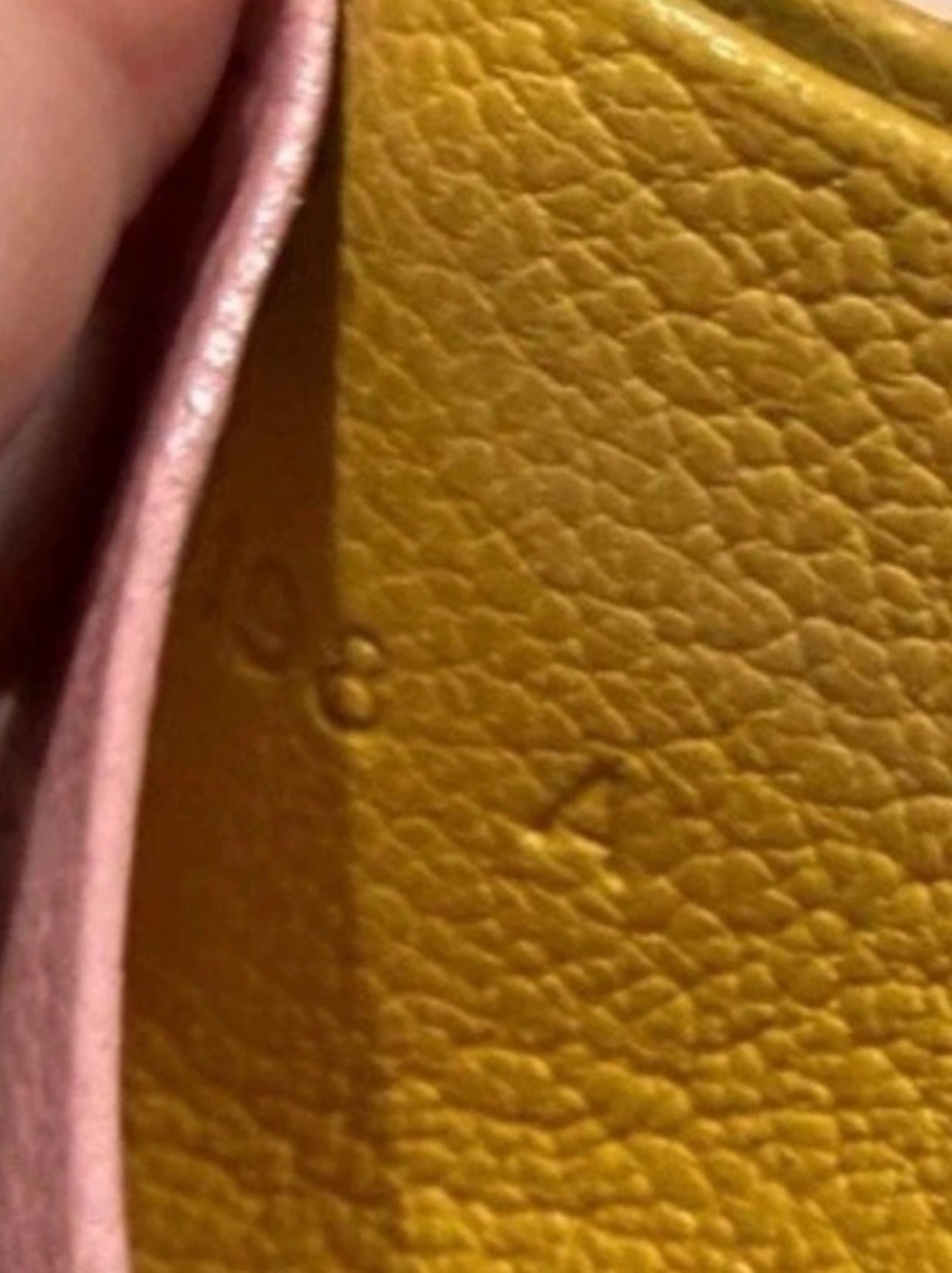 Miu Miu Pink Leather card holder Like New - Picture 5 of 9